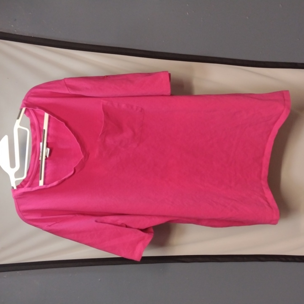 Pink shirt with pocket